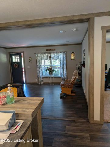 600 Harper Valley Rd, Cave City, KY 42127