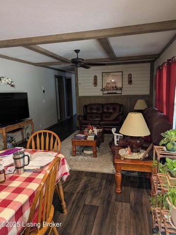 600 Harper Valley Rd, Cave City, KY 42127