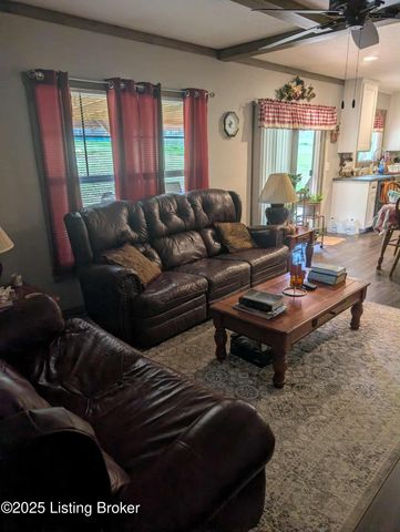 600 Harper Valley Rd, Cave City, KY 42127