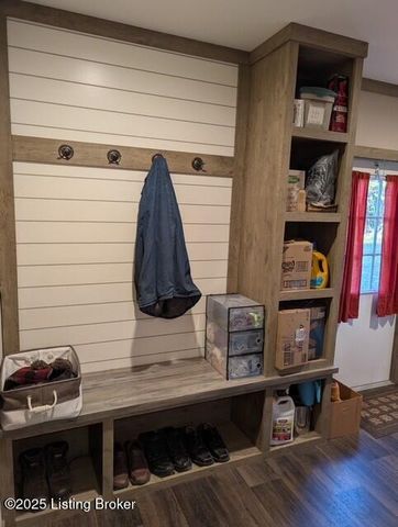 600 Harper Valley Rd, Cave City, KY 42127