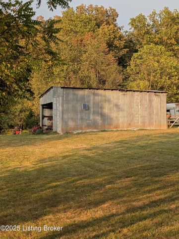 600 Harper Valley Rd, Cave City, KY 42127