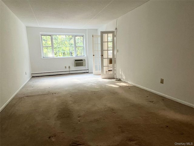 2 Consulate Drive, Tuckahoe, NY 10707