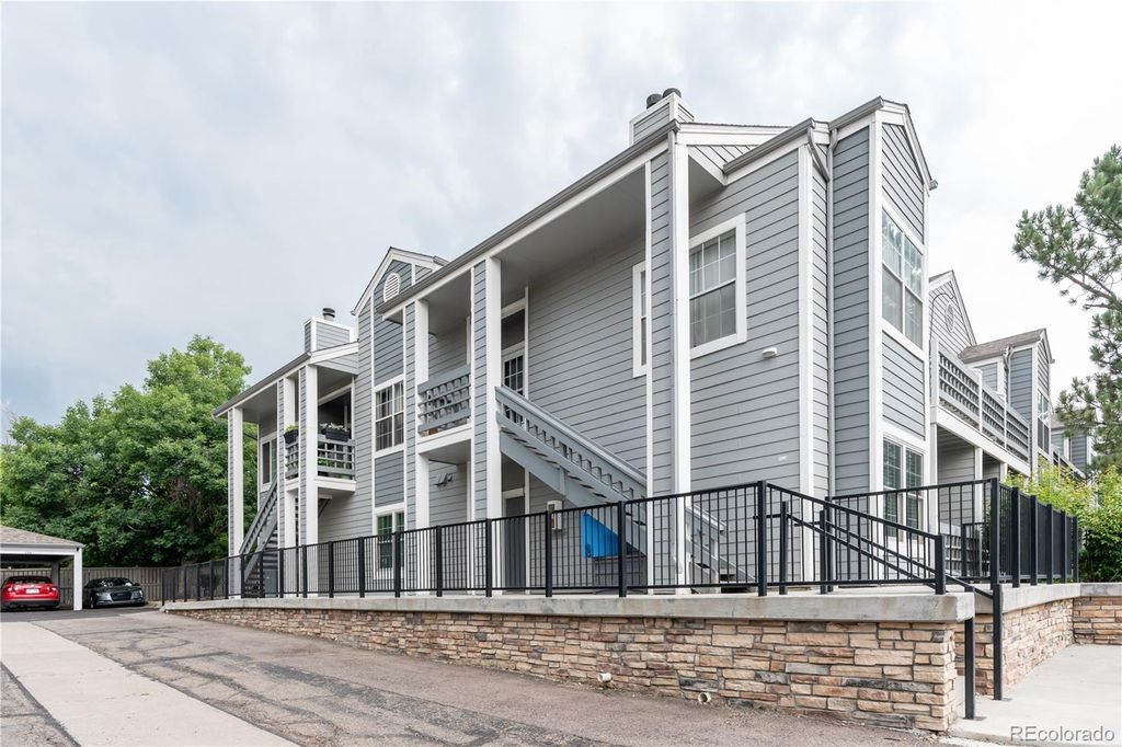 7400 Singing Hills Drive, Boulder, CO 80301