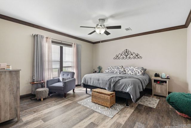 445 Savannah Ridge, Von Ormy, TX 78073