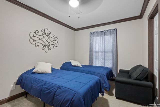 445 Savannah Ridge, Von Ormy, TX 78073