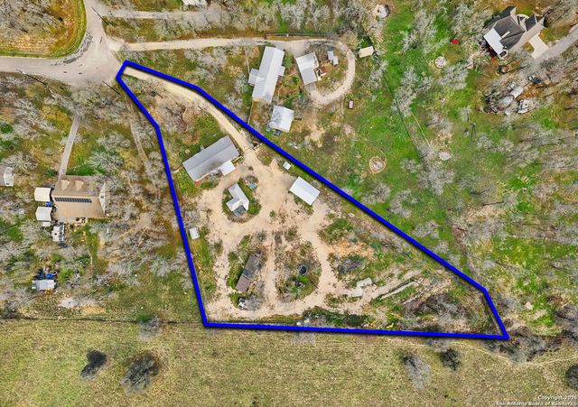 445 Savannah Ridge, Von Ormy, TX 78073