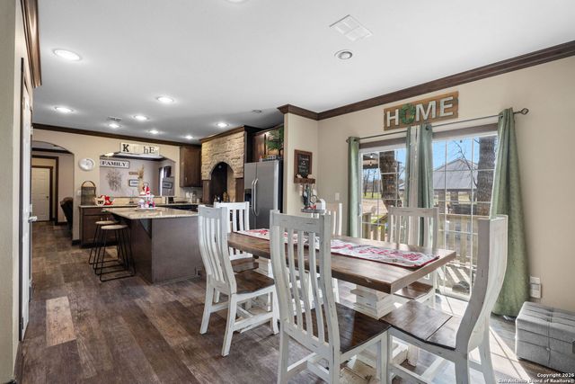 445 Savannah Ridge, Von Ormy, TX 78073