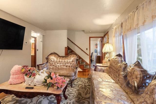 115 Windham Rd, Boston, MA 02136