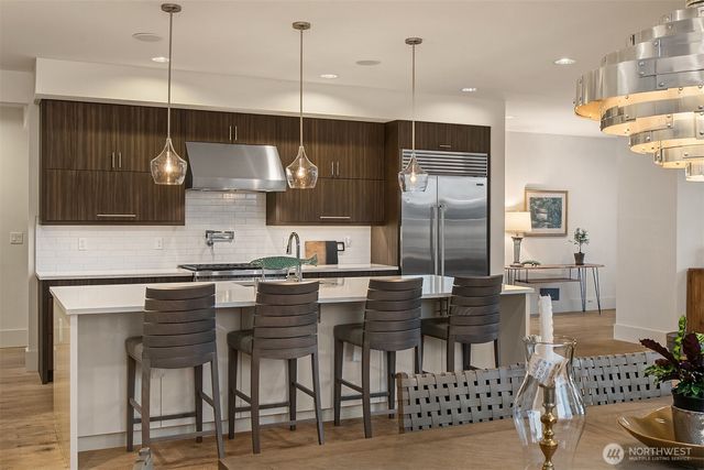 3743 W Commodore Way, Seattle, WA 98199