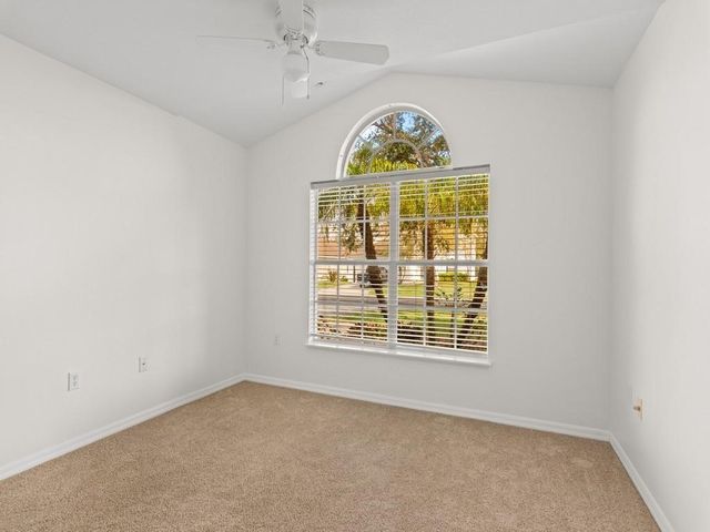 152 Morgan Circle, Sebastian, FL 32958