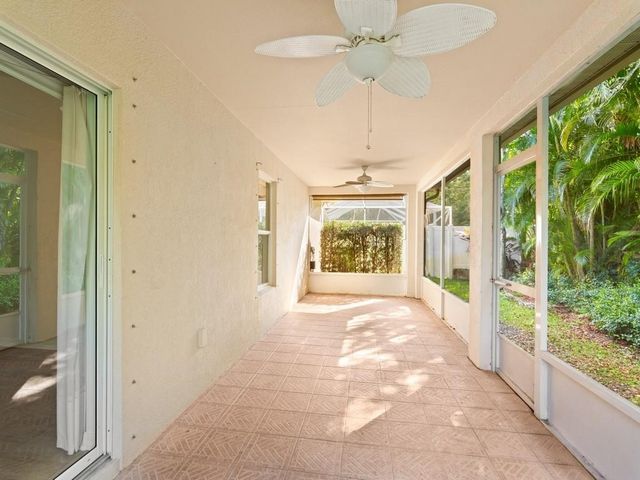 152 Morgan Circle, Sebastian, FL 32958