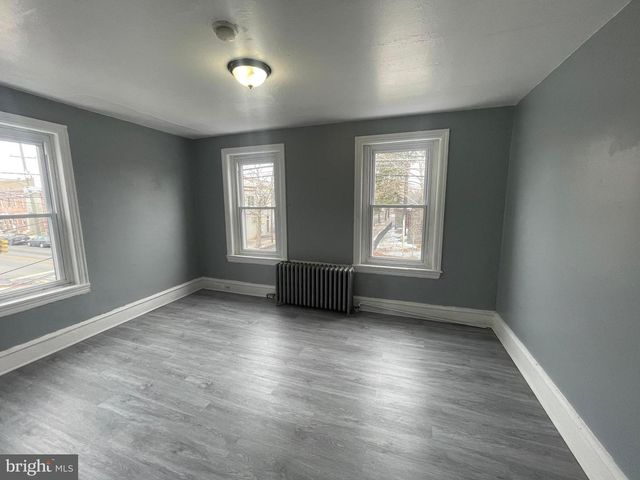 1901 S BROADWAY, Camden, NJ 08104