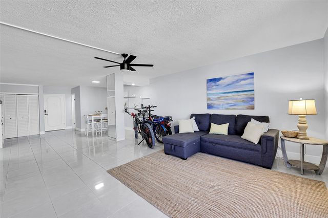 801 S Ocean Drive 605, Hollywood, FL 33019