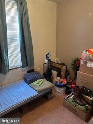 35 E COLLINGS AVE, Collingswood, NJ 08108