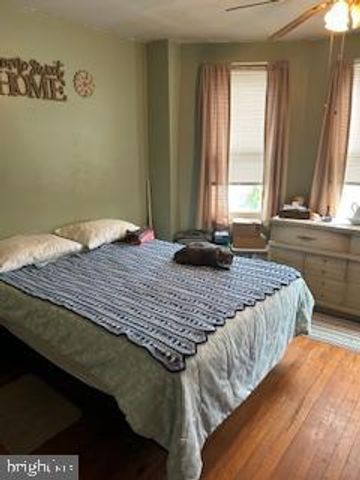 35 E COLLINGS AVE, Collingswood, NJ 08108