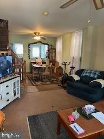 35 E COLLINGS AVE, Collingswood, NJ 08108