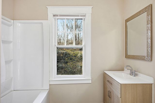 9 Madison Court, Covington, KY 41014