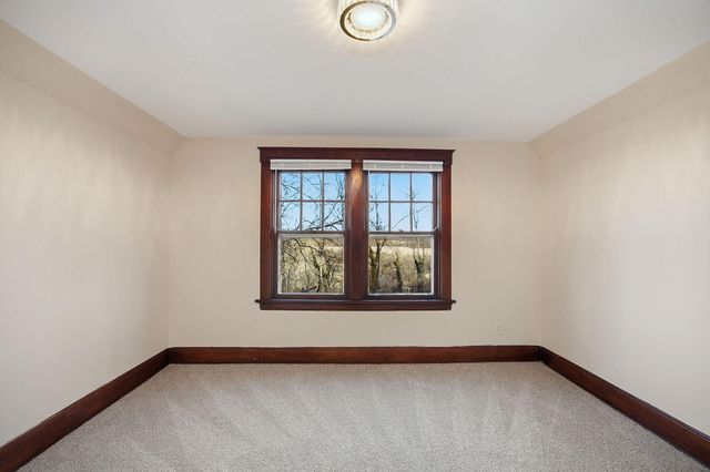 9 Madison Court, Covington, KY 41014