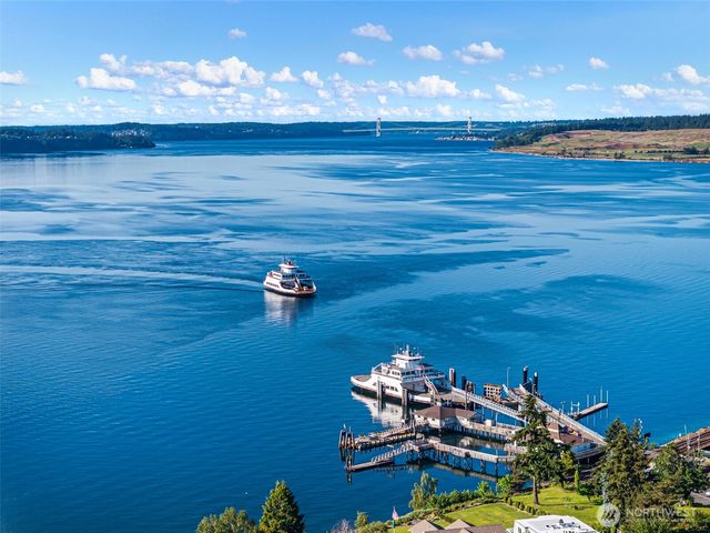 503 5th Street, Steilacoom, WA 98388