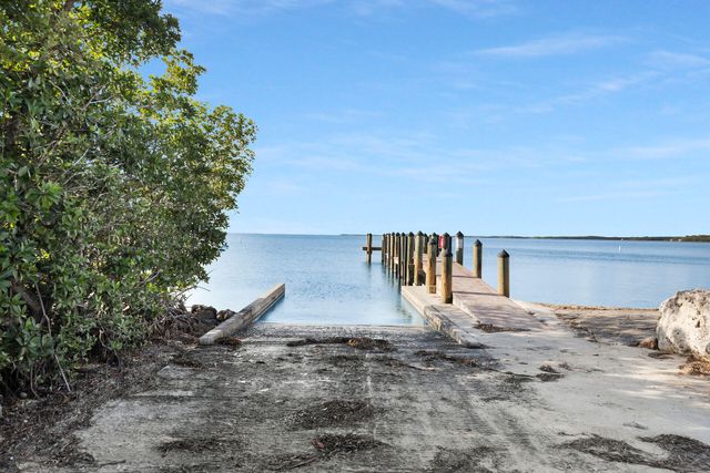 14 Miami Drive, Key Largo, FL 33037