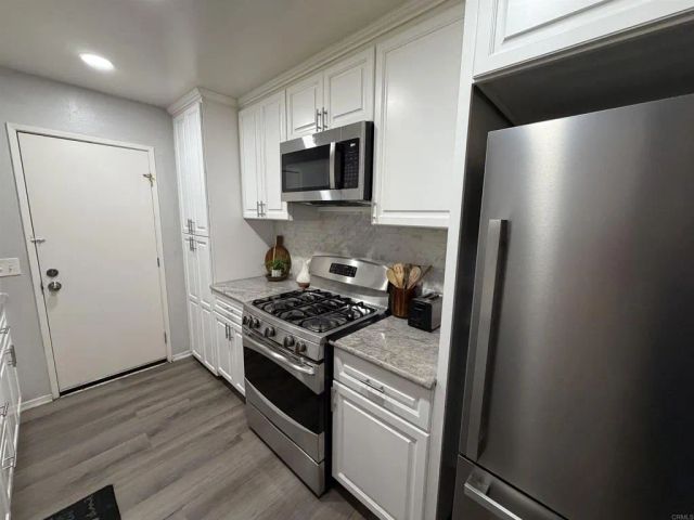 331 Ruby Avenue, Hemet, CA 92543