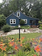 114 Broadway Avenue, Tryon, NC 28782