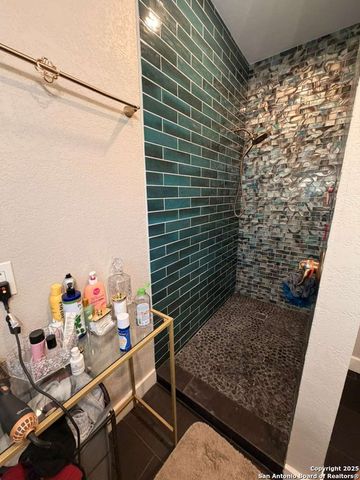 251 E WOODLAWN, San Antonio, TX 78212