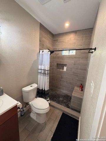 251 E WOODLAWN, San Antonio, TX 78212