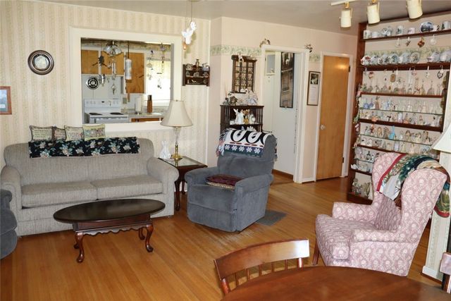 59 Midland Drive, Penfield, NY 14580