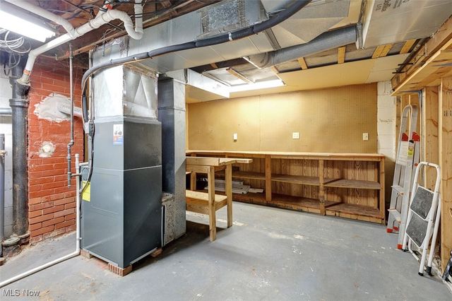 248 Root Road, Lorain, OH 44052