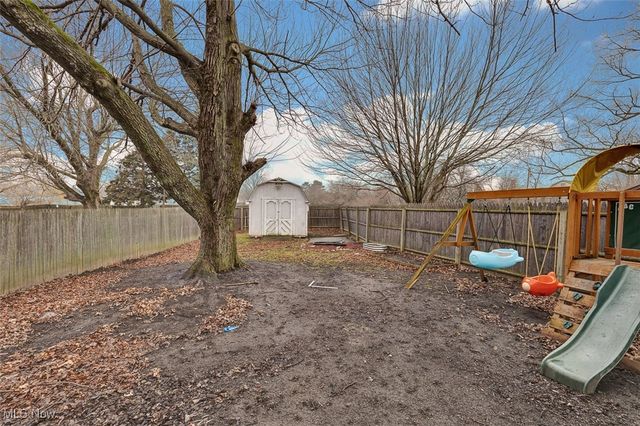 248 Root Road, Lorain, OH 44052