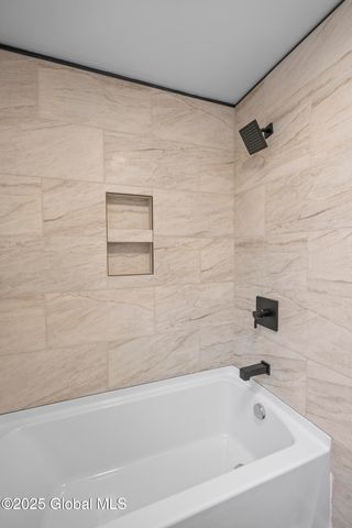 38 W Erie Street, Albany, NY 12208