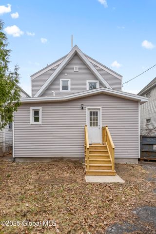 38 W Erie Street, Albany, NY 12208