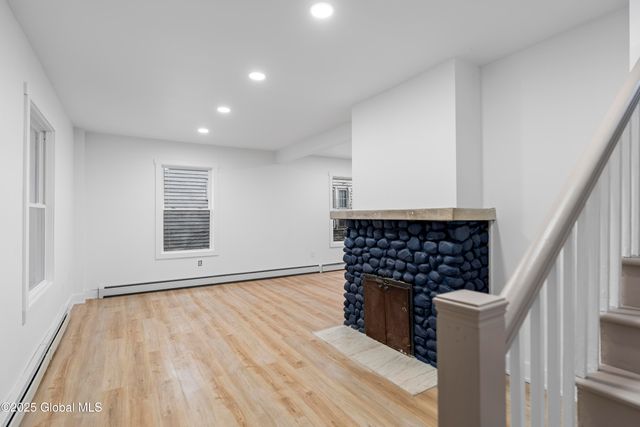 38 W Erie Street, Albany, NY 12208