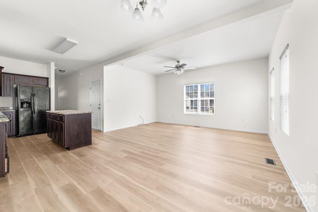 110 Lookout Point Place, Mooresville, NC 28115