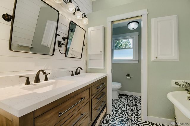 910 E 130th Drive, Thornton, CO 80241
