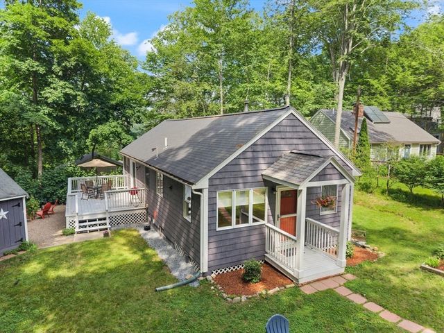 203 W Plain St, Wayland, MA 01778