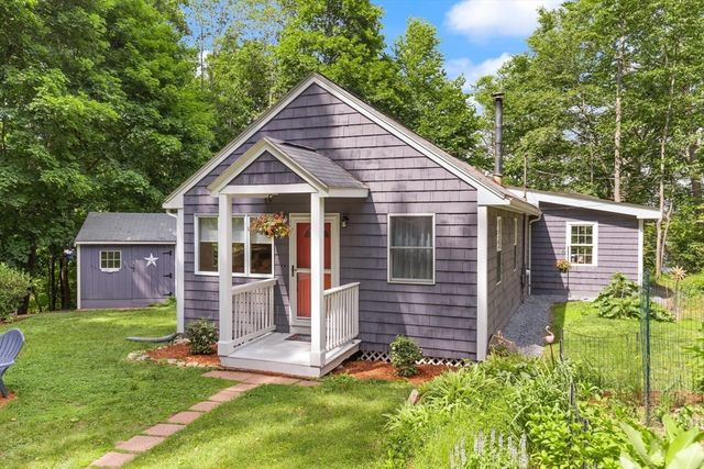 203 W Plain St, Wayland, MA 01778