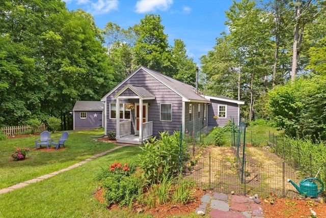 203 W Plain St, Wayland, MA 01778
