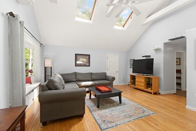 203 W Plain St, Wayland, MA 01778