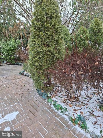 2008 WHITPAIN HLS, Blue Bell, PA 19422