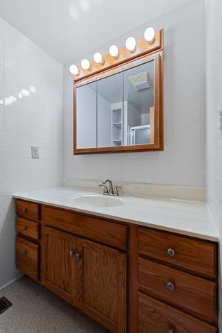 2035 Graham School Road, Gallipolis, OH 45631