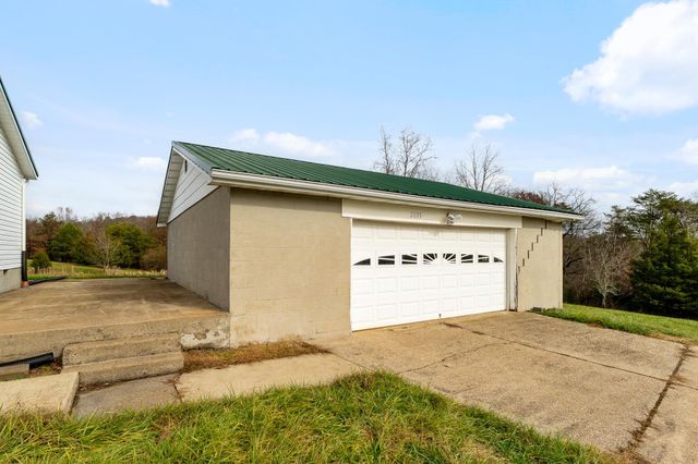 2035 Graham School Road, Gallipolis, OH 45631