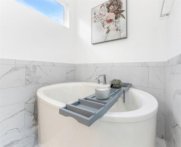 1016 SIGNET LOOP, Apollo Beach, FL 33572
