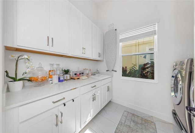 1016 SIGNET LOOP, Apollo Beach, FL 33572