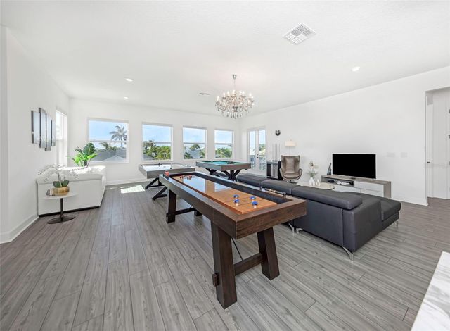 1016 SIGNET LOOP, Apollo Beach, FL 33572