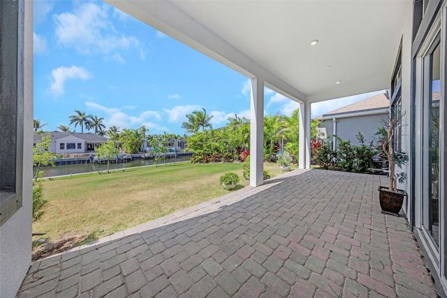 1016 SIGNET LOOP, Apollo Beach, FL 33572