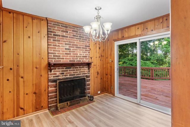 6705 JEROME ST, Springfield, VA 22150