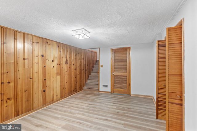 6705 JEROME ST, Springfield, VA 22150