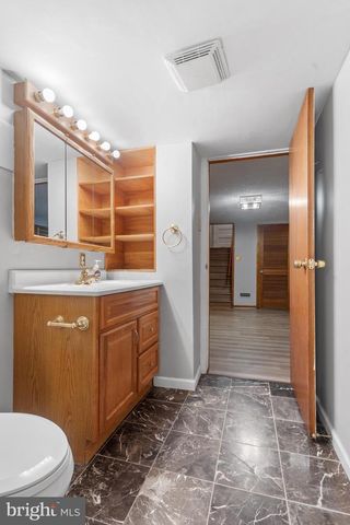 6705 JEROME ST, Springfield, VA 22150